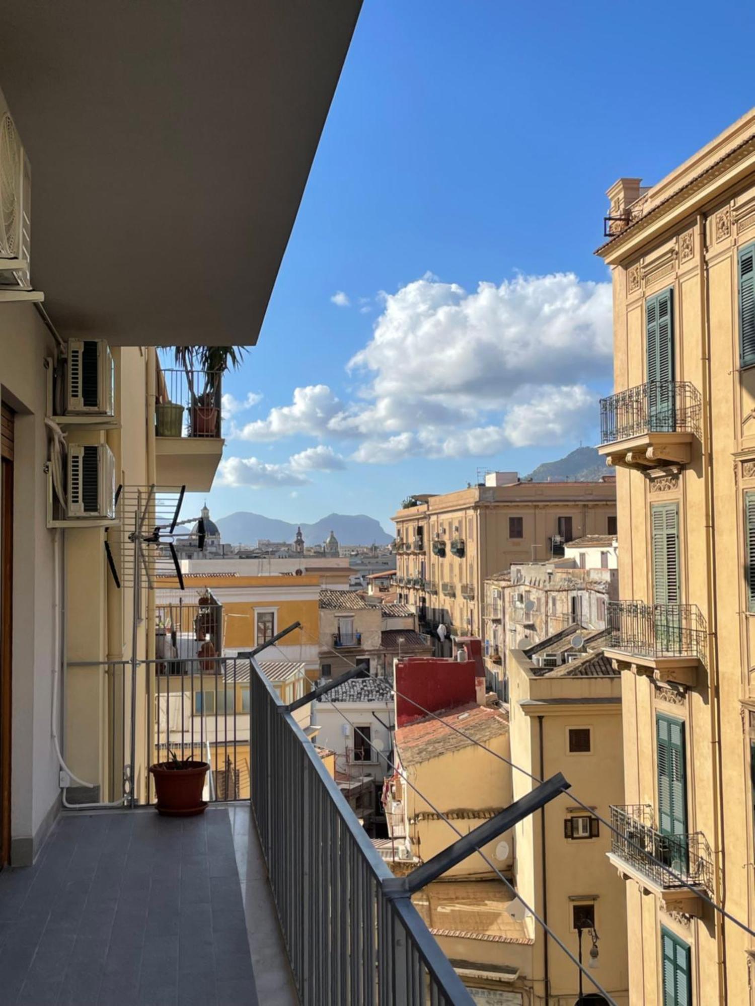 Ferienwohnung Lucky House Palermo Exterior foto